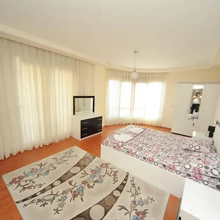 Sara Villa Alanya
