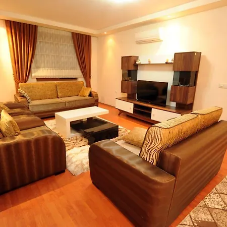 Sara * Alanya